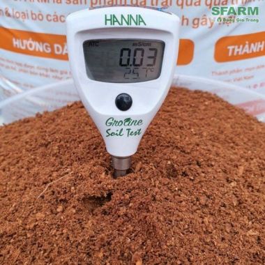 Mụn dừa đã xử lý Sfarm túi 5dm3 (~1.2kg) giữ ẩm tốt và sạch mầm bệnh