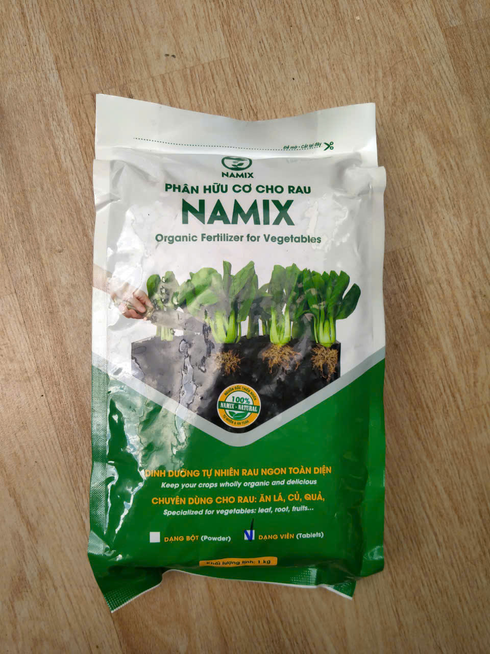 Phân hữu cơ trồng rau namix dạng viên bịch 1kg